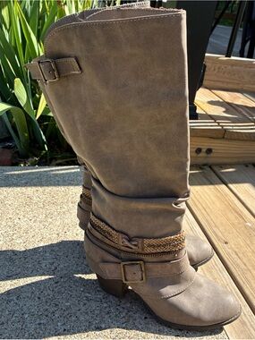 Pop Ladies Western Style Slouch Boots Lonna Sz9M Stack Heel Festival Boho